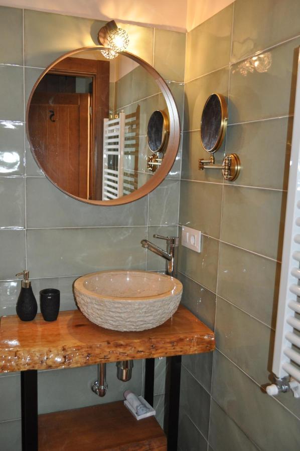 El Rincon Secreto De Gredos Especializada En Celiaquia Y Diabetes Y Jacuzzi Guest House Tormellas Exterior photo